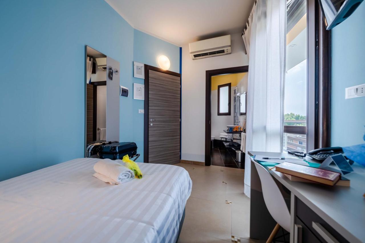 Appartahotel Beinasco Bagian luar foto