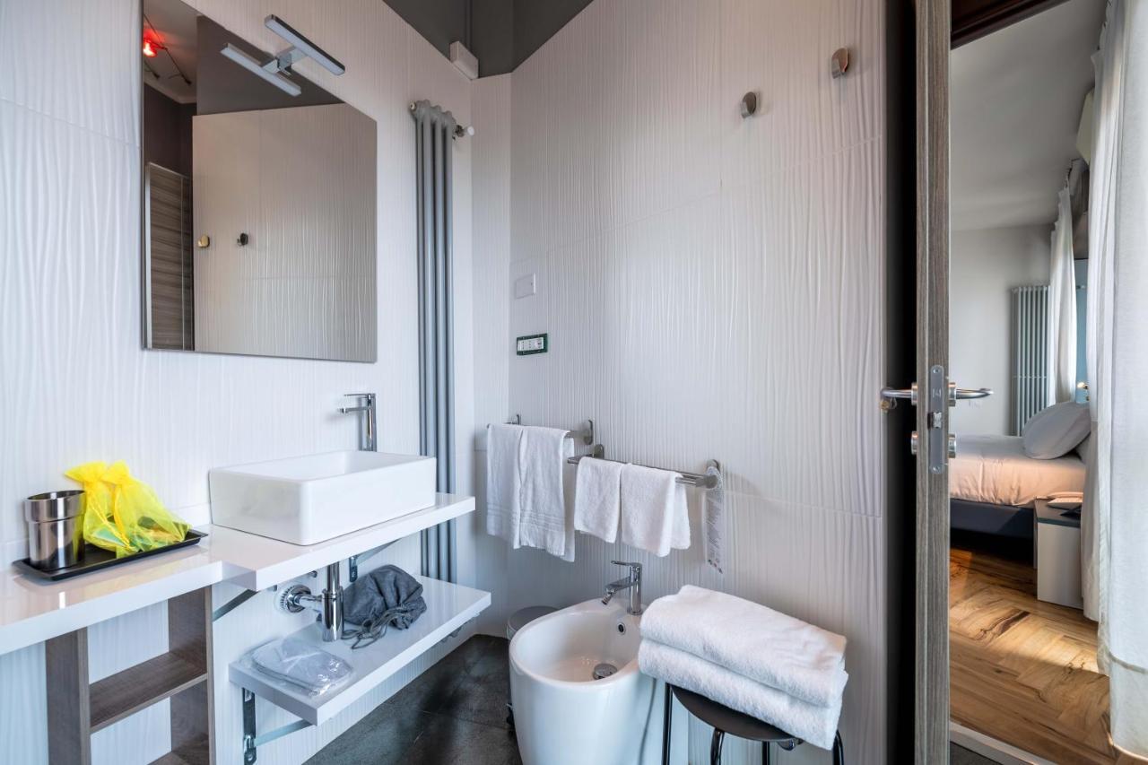 Appartahotel Beinasco Bagian luar foto